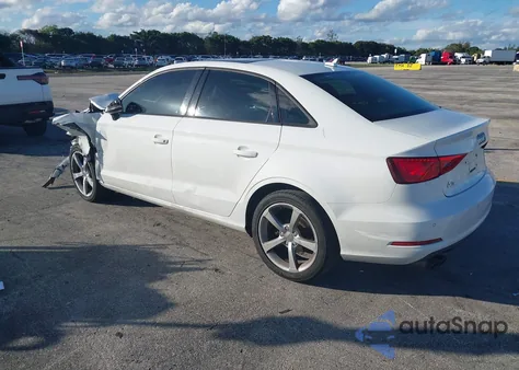 2016 Audi A3 1.8T Premium z USA, uszkodzony, nr VIN WAUA7GFF0G1053853